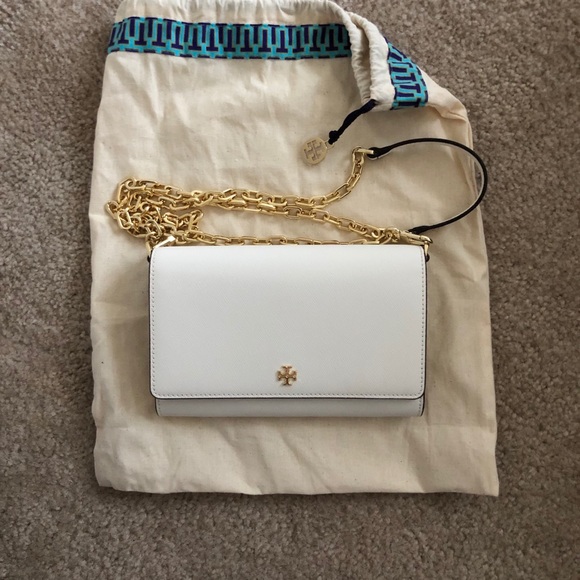 Tory Burch Handbags - New Tory Burch white crossbody